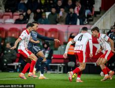 开云平台-VAR音频曝光！巴萨点球判罚引争议，手球判罚背后有何真相？