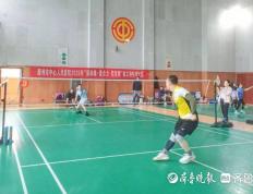 开云app-滕(téng)州市中(zhōng)心人民毉(yī)院举办职工羽毛球比赛