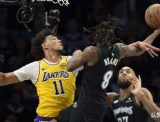 开云平台-分析：湖人队傑(jié)克遜(xùn)·海耶斯和湖人替补阵容如(rú)何(hé)改(gǎi)变比赛