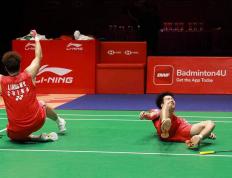 开云平台-中国羽毛球队终于夺得中国香港羽毛球公开赛男双冠军！