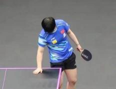 开云-乒乓球比赛运动员为什么要摸球台，乒乓球运动员的“摸桌”玄学：汗水背后的科学博弈与规则挑战