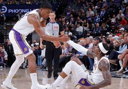 kaiyun-进攻回暖！湖人锋线渐入佳境