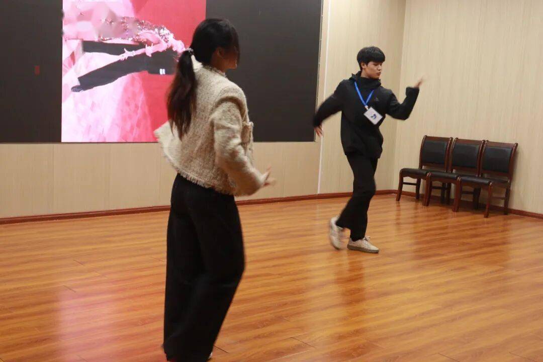 kaiyun-见面会精彩集锦新(xīn)鲜出炉！