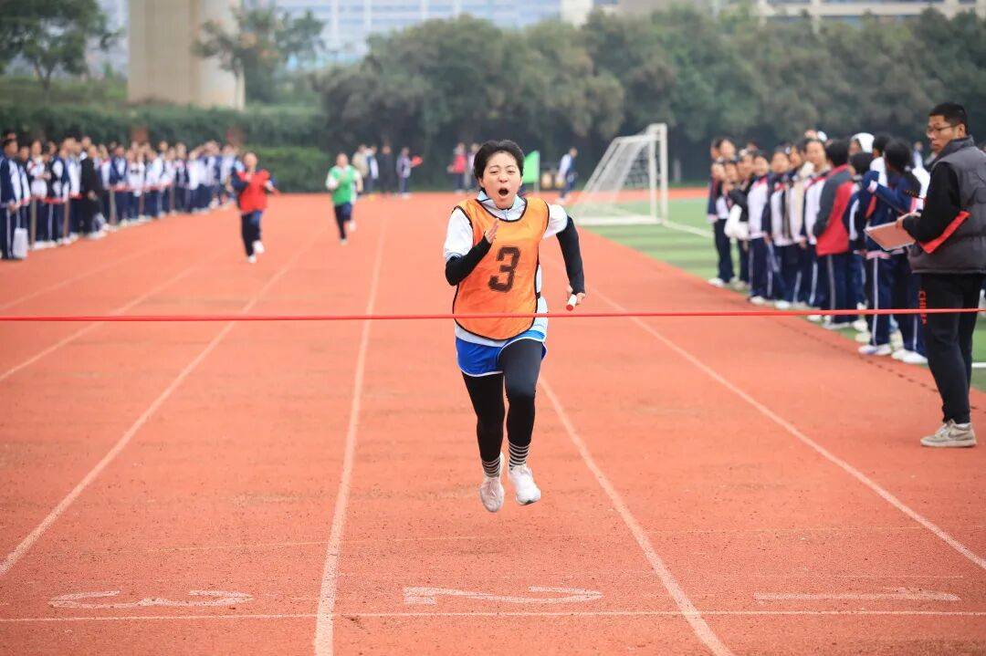 开云新闻-咸阳彩虹中学运动会精彩集锦
