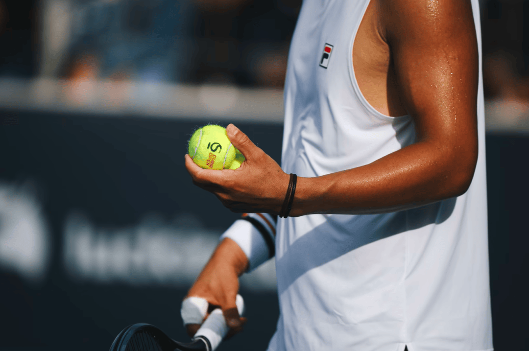 开云网址-在(zài)网球中国赛季，FILA打出ACE球