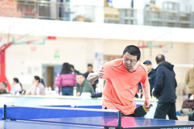 开云平台-“乒”出活力，长沙市第七届“乒协杯”乒乓球团体赛举行
